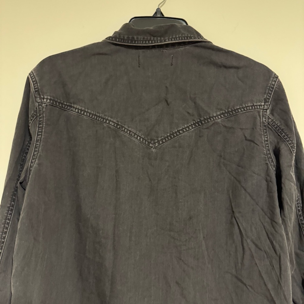 Madewell Lived In Washed Black Button Down Shirt - Picture 8 of 9